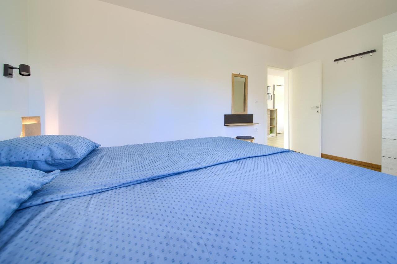 Apartments Nadica Deluxe Malinska Kültér fotó